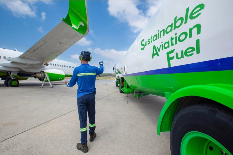 EUROPEAN AIRLINES DEMAND DELAY ON EU'S GREEN FUEL PUSH