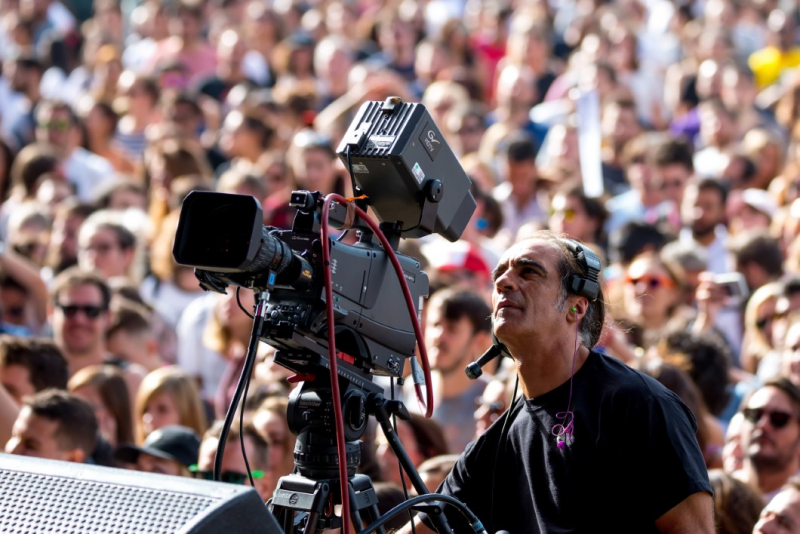 SET-JETTING: SERIES AND FILMS BOOST INTERNATIONAL TOURISM